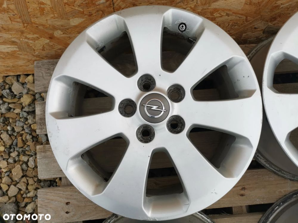 Felgi Aluminiowe Opel Insignia 5x120 17" 13235010 - 3