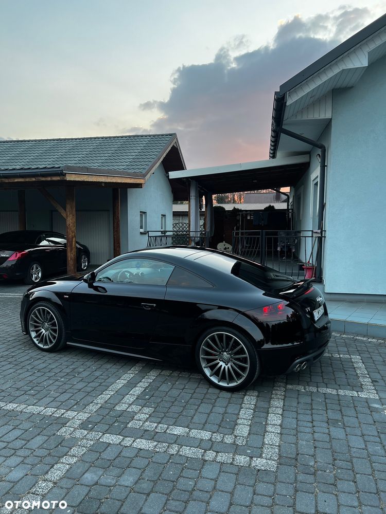 Audi TT Coupé 2.0 TDI quattro - 9