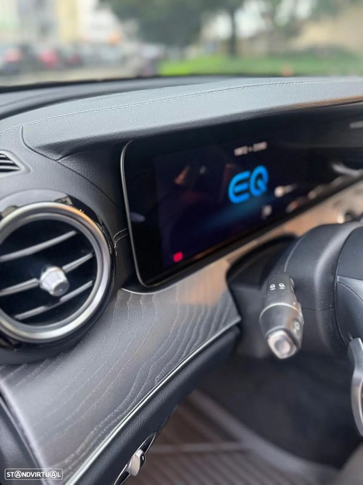 Mercedes-Benz E 300 - 11