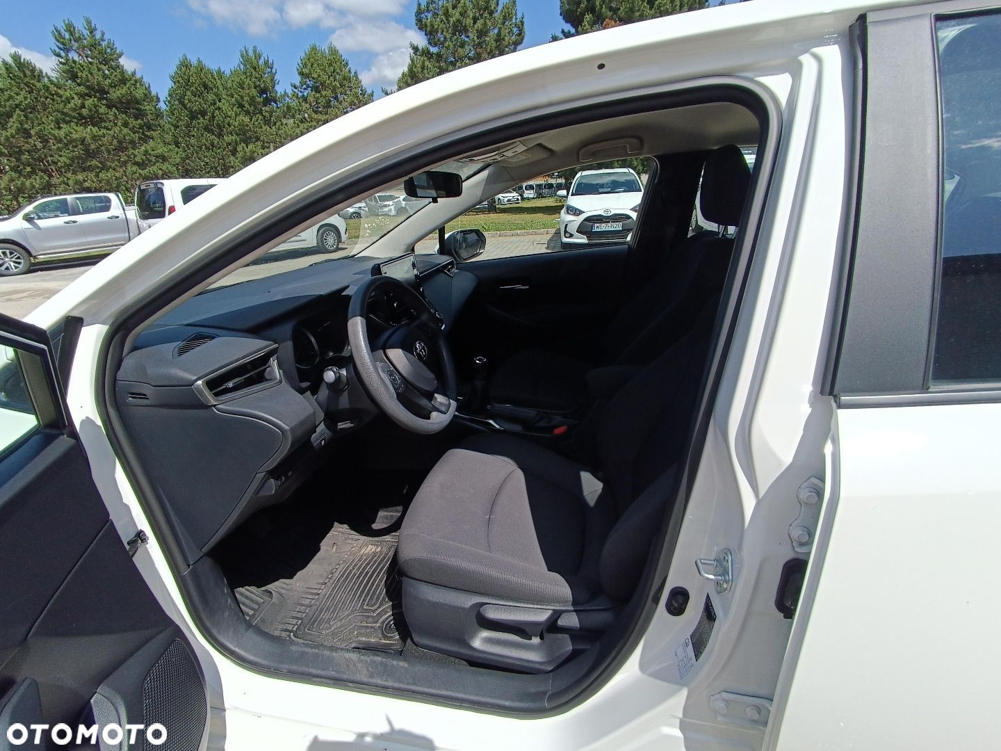 Toyota Corolla - 7