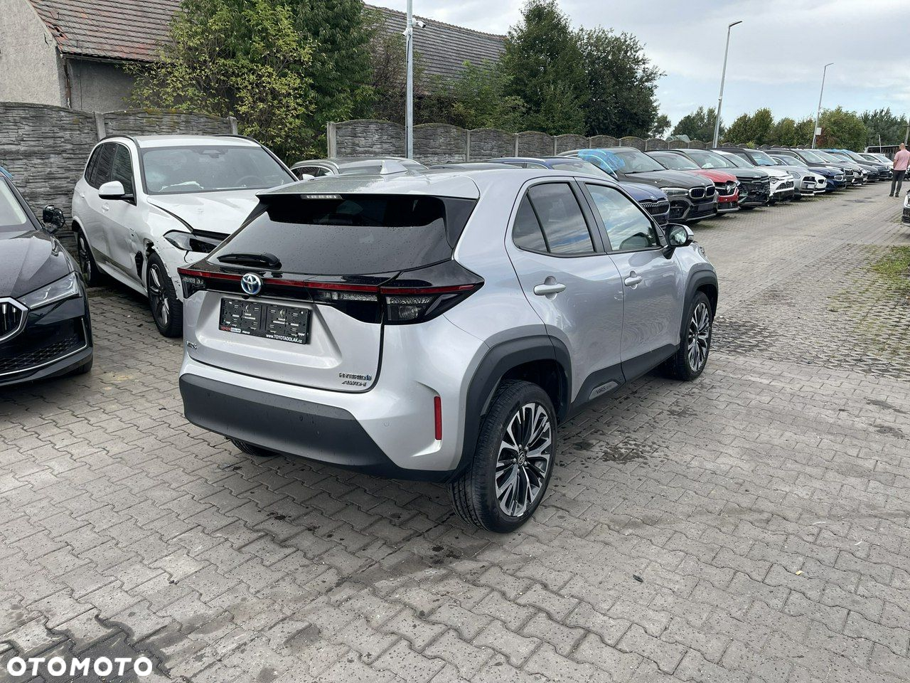 Toyota Yaris Cross Hybrid 1.5 Executive 4x4 - 2