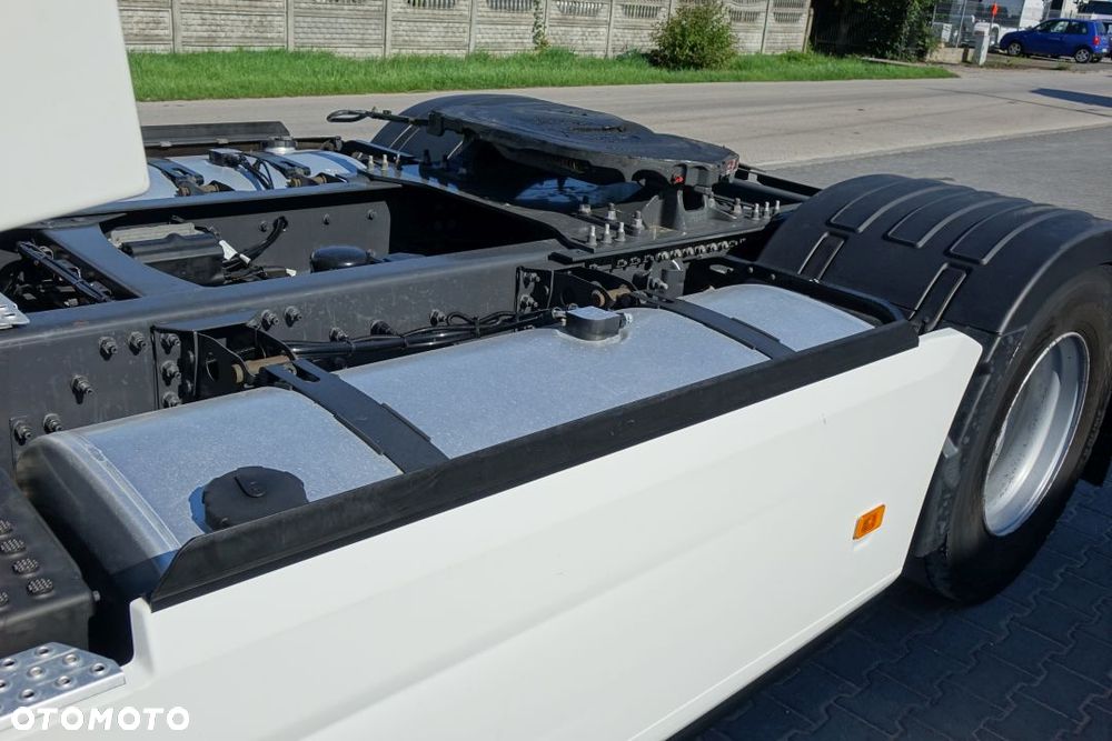 Renault GAMA T HIGH 480 DTI13 / NOWY MODEL / E6 / STANDARD / AUTOMAT / KLIMATYZACJA POSTOJOWA / LODÓWKA / 2 ZBIORNIKI PALIWA - 12