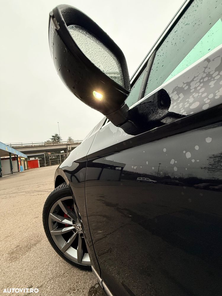Volkswagen Passat 2.0 TDI DSG Highline - 15
