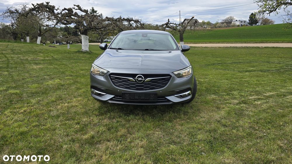 Opel Insignia - 2