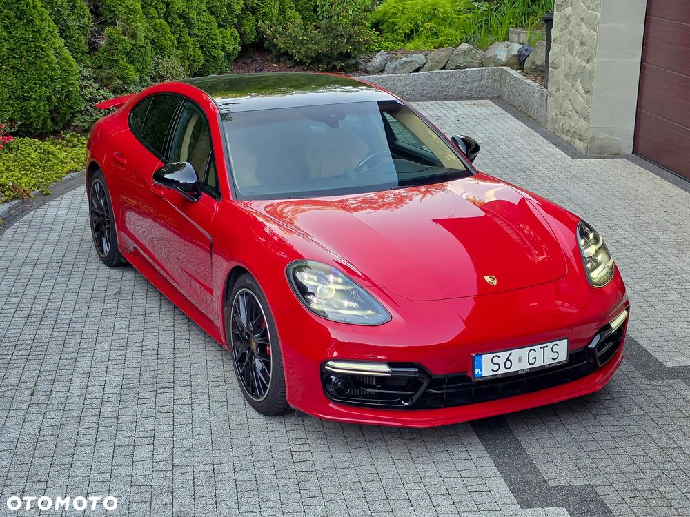 Porsche Panamera GTS - 24