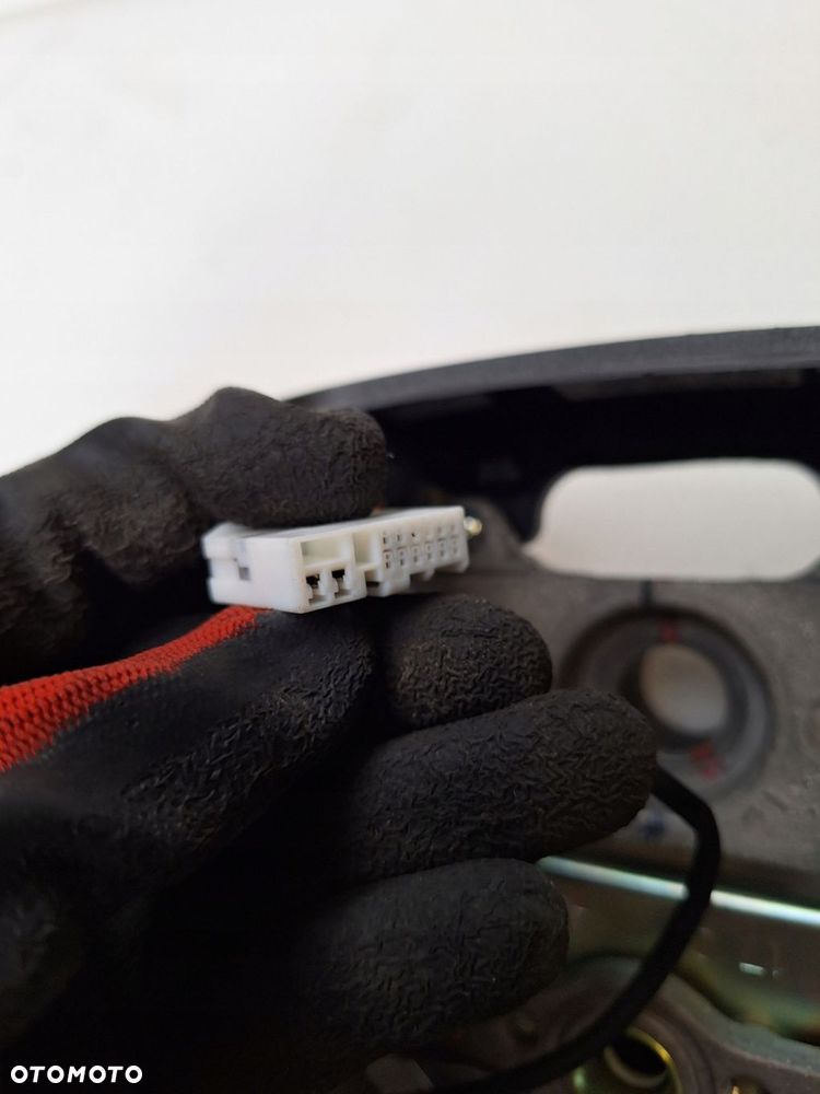 kierownica skóra skórzana multifunkcja hyundai i30 iii 17- - 2