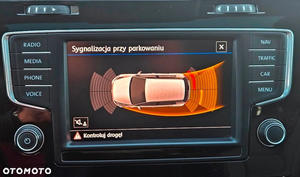 Volkswagen Golf 1.4 TSI BlueMotion Technology Allstar - 27