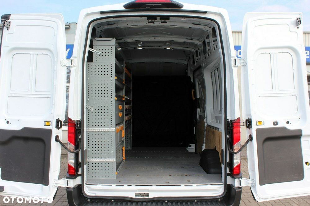 Ford Transit - 8