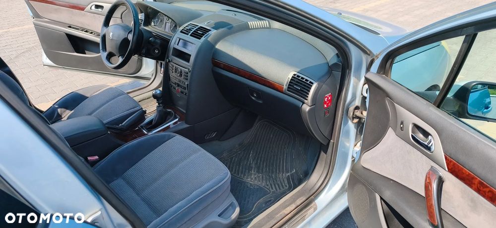 Peugeot 407 HDi 135 Premium - 17