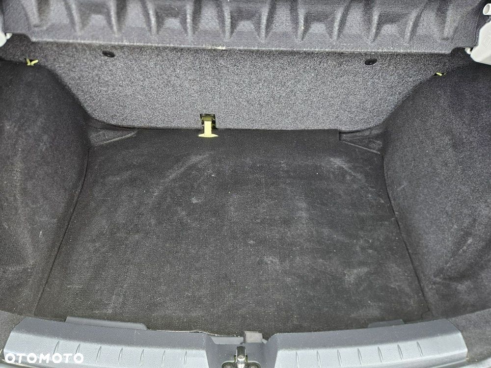 Seat Ibiza 1.4 16V Reference - 36