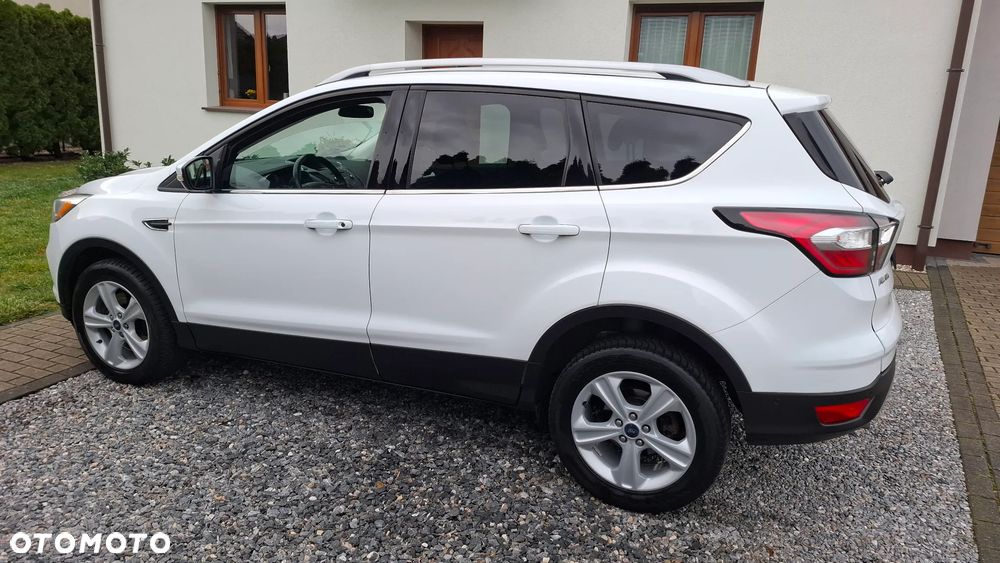 Ford Kuga 2017 photo 2