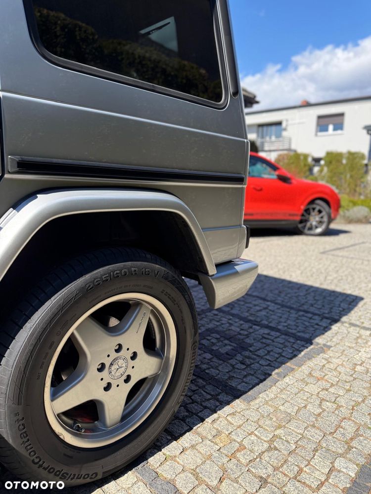 Mercedes-Benz Klasa G 320 - 22