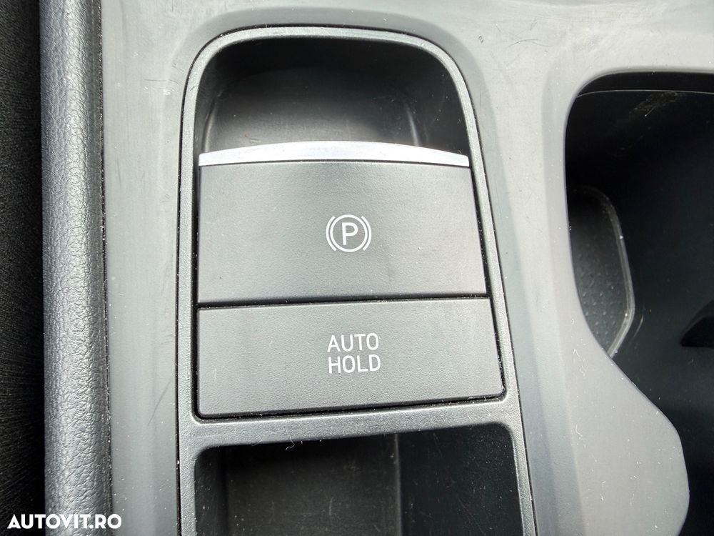 Hyundai Tucson 1.6 l 150 CP 2WD 6MT Style+ - 10