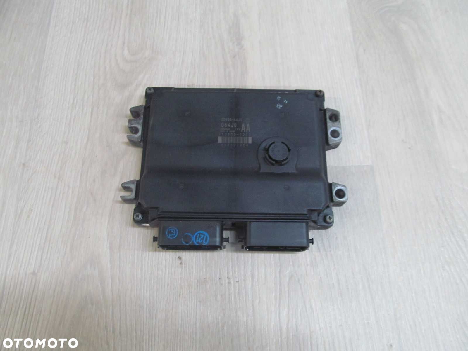 SUZUKI GRAND VITARA II 1.6 KOMPUTER SILNIKA 33920-64J0 112300-1213 06-12 - 1