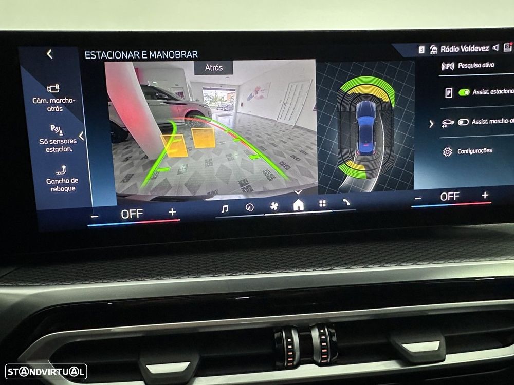 BMW i4 eDrive35 Edição Desportiva M - 13