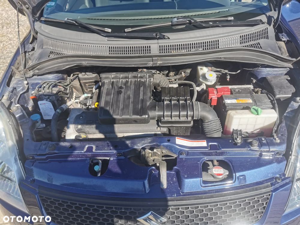Suzuki Swift - 23