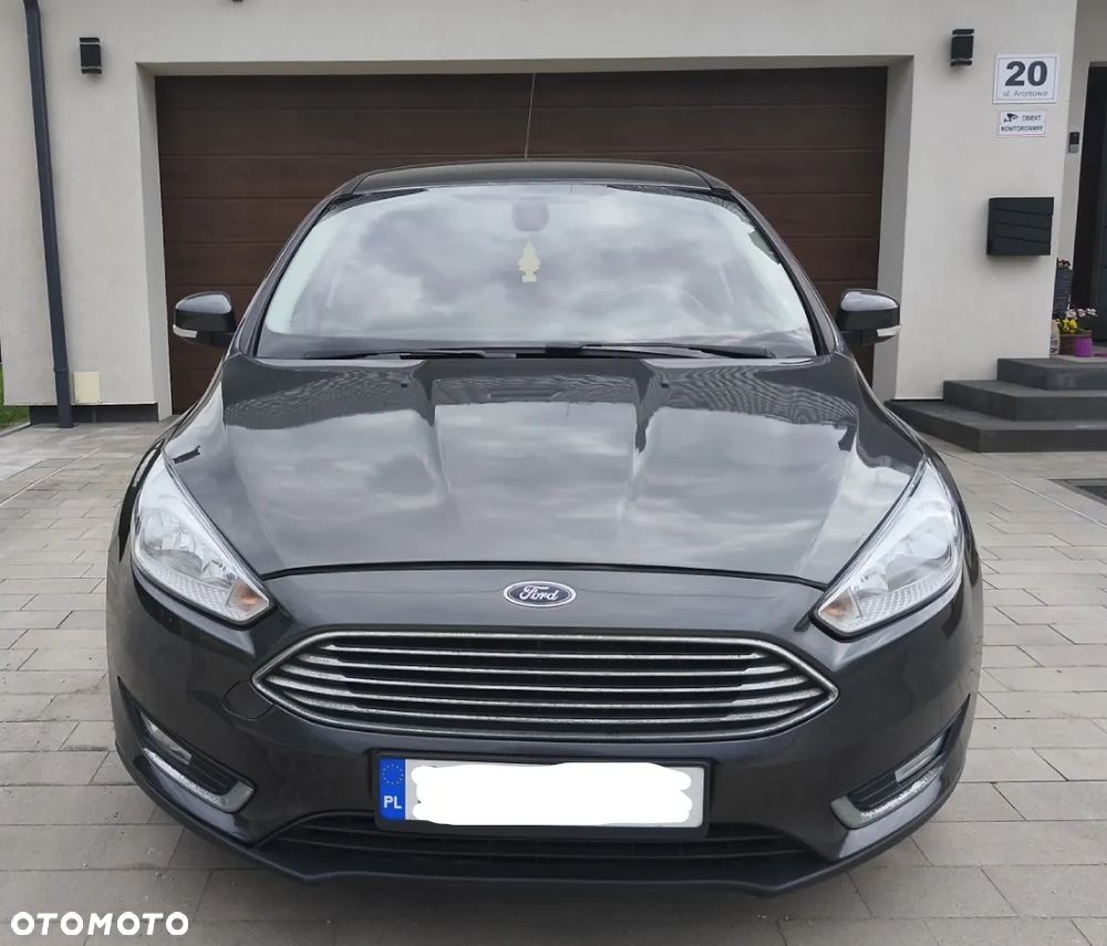 Ford Focus 1.0 EcoBoost Titanium - 4
