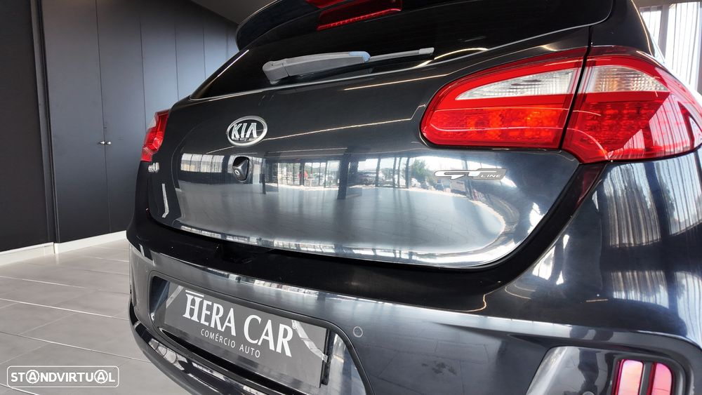Kia Ceed 1.6 CRDi GT Line - 26