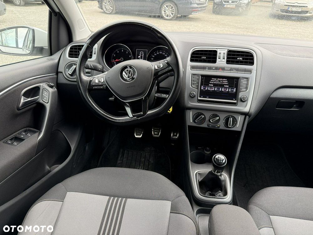 Volkswagen Polo - 14