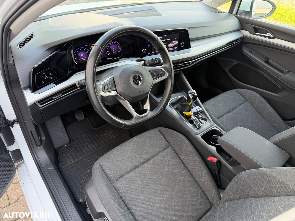 Volkswagen Golf 1.5 TSI ACT Life - 14