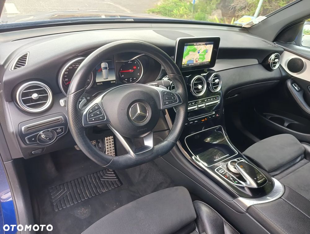 Mercedes-Benz GLC 220 d 4Matic 9G-TRONIC AMG Line - 6