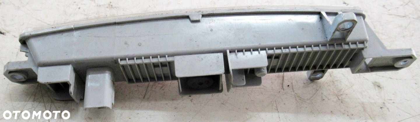 CITROEN C3 PICASSO LAMPKA LAMPA ŚWIATŁO LED LEWE PRZEDNIE PRZÓD 3827700 - 3