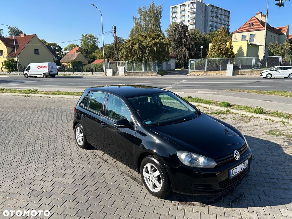 Volkswagen Golf - 2