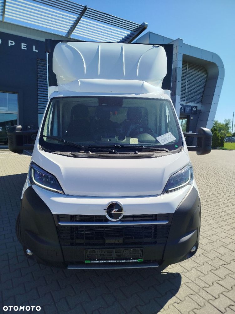 Opel Movano Podwozie z Zabydową Plandeka - 4