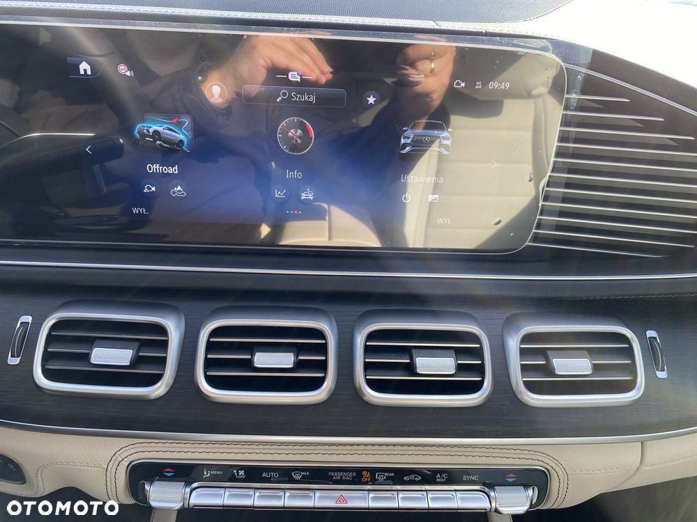 Mercedes-Benz GLE - 21