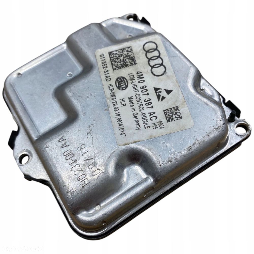 2x PRZETWORNICA moduł LED AUDI A4 A5 Q7 RS4 4M0907397AC 4M0907397AD typ: HELLA - 2