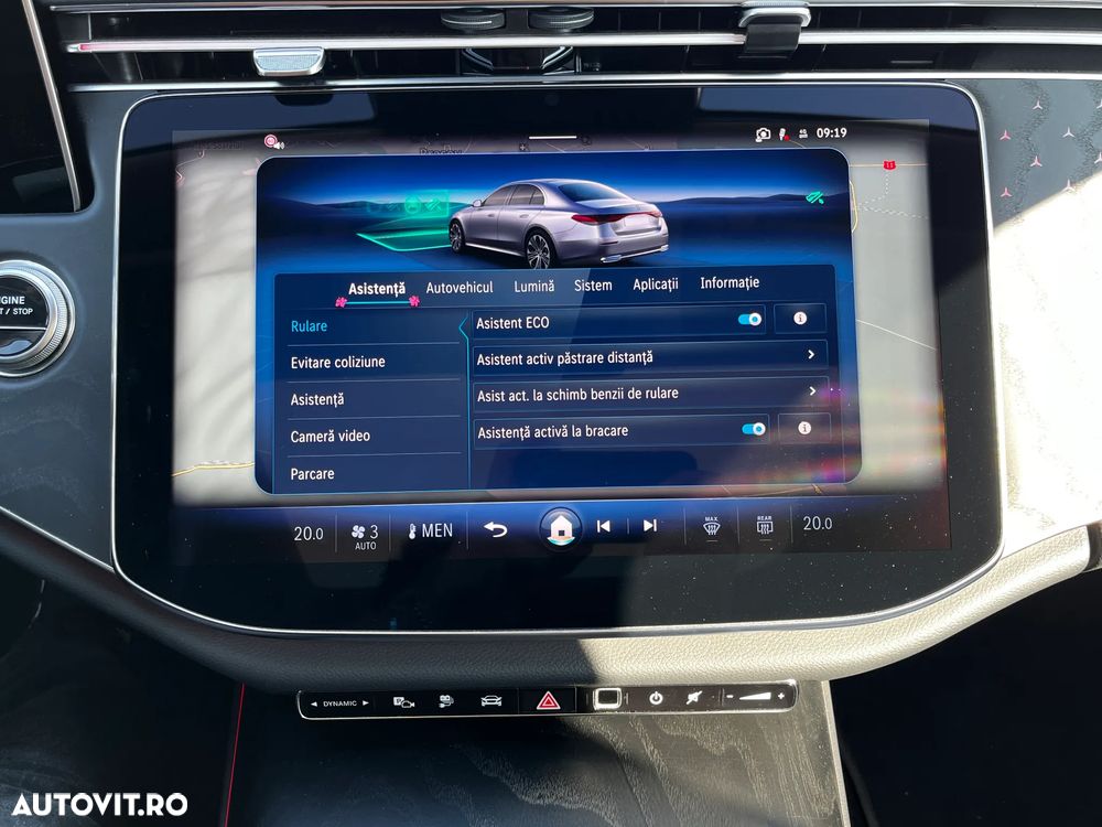 Mercedes-Benz E 400 4MATIC PHEV - 29
