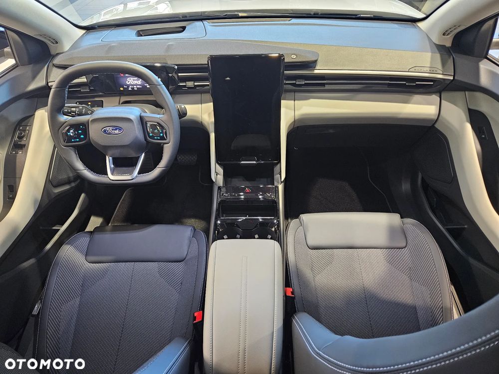 Ford Explorer 77kWh RWD - 24