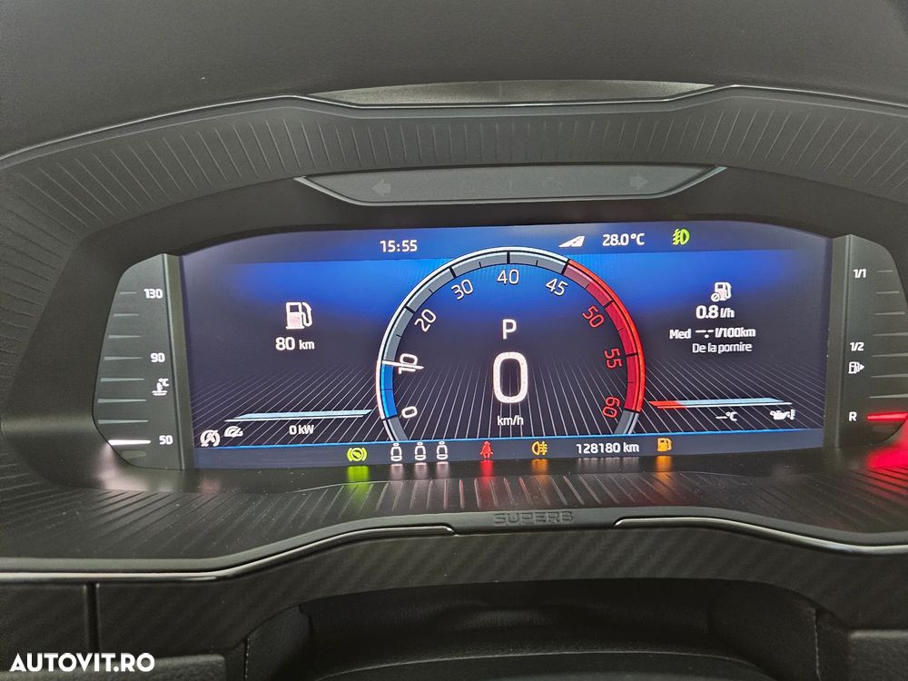 Skoda Superb 2.0 TDI DSG Sportline - 16