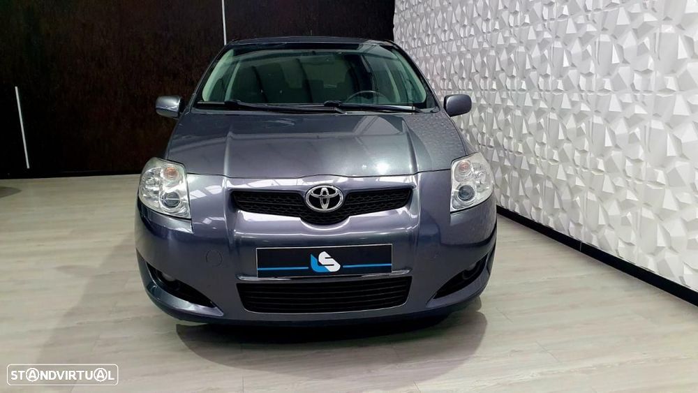 Toyota Auris 2.0 D-4D Exclusive - 4