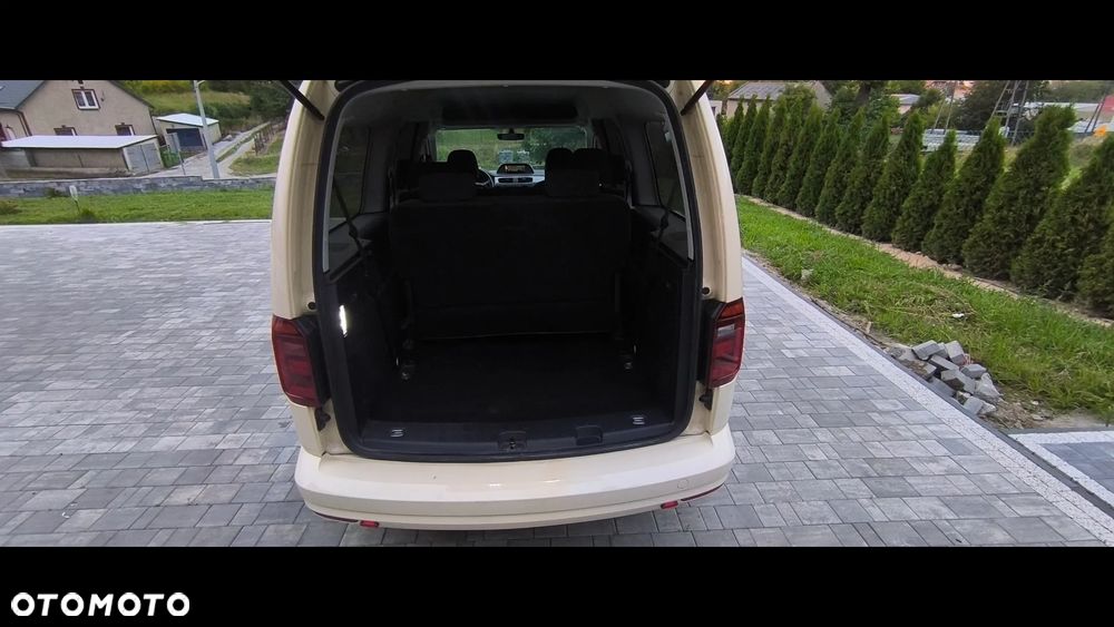Volkswagen Caddy 2.0 (7-Si.) Maxi Highline - 9