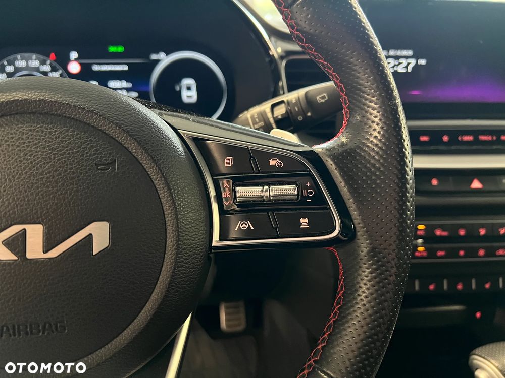 Kia ProCeed 1.6 T-GDI GT DCT - 27