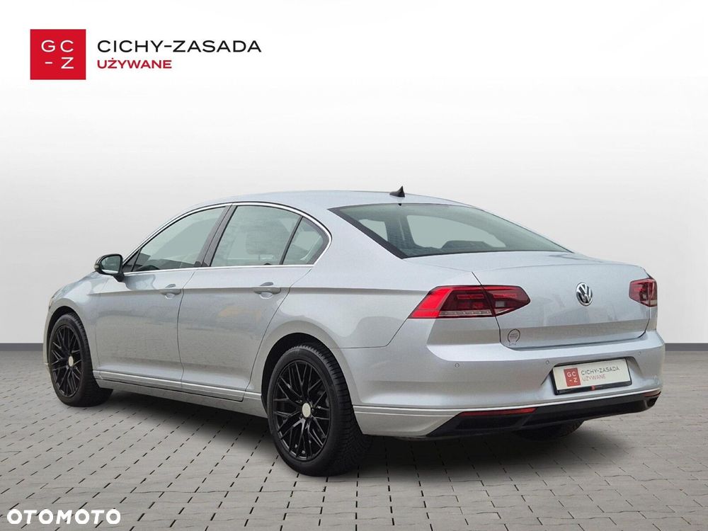 Volkswagen Passat 2.0 TSI Business DSG - 3