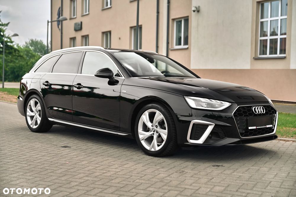 Audi A4 Avant 35 TFSI S tronic S line - 15