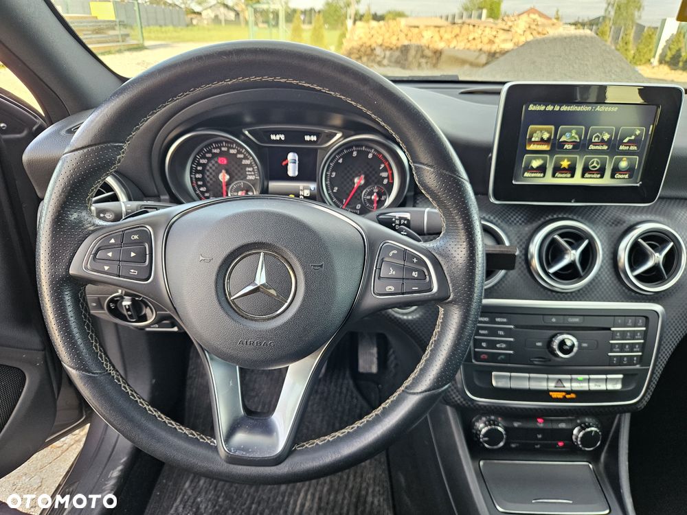 Mercedes-Benz Klasa A 180 (BlueEFFICIENCY) 7G-DCT Urban - 24