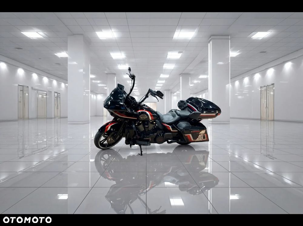 Harley-Davidson Touring Road Glide - 4