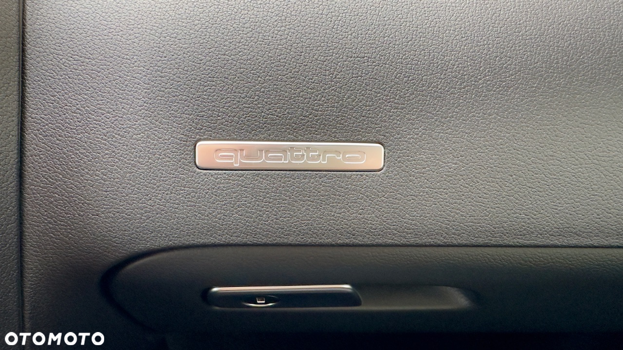 Audi A5 2.0 TDI Quattro S tronic - 33