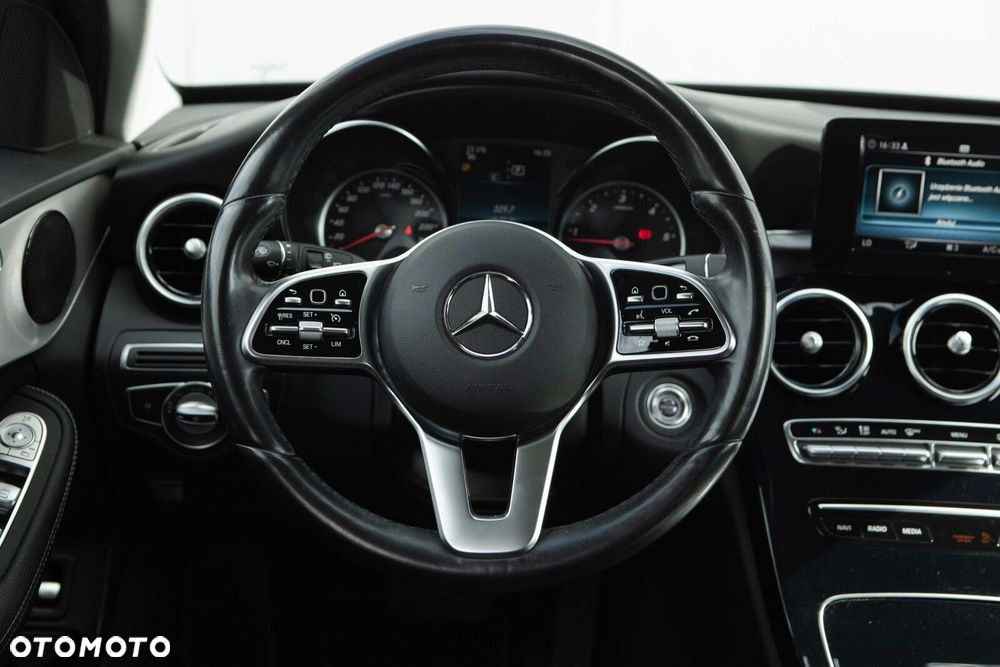 Mercedes-Benz Klasa C 200 d 9G-TRONIC - 25