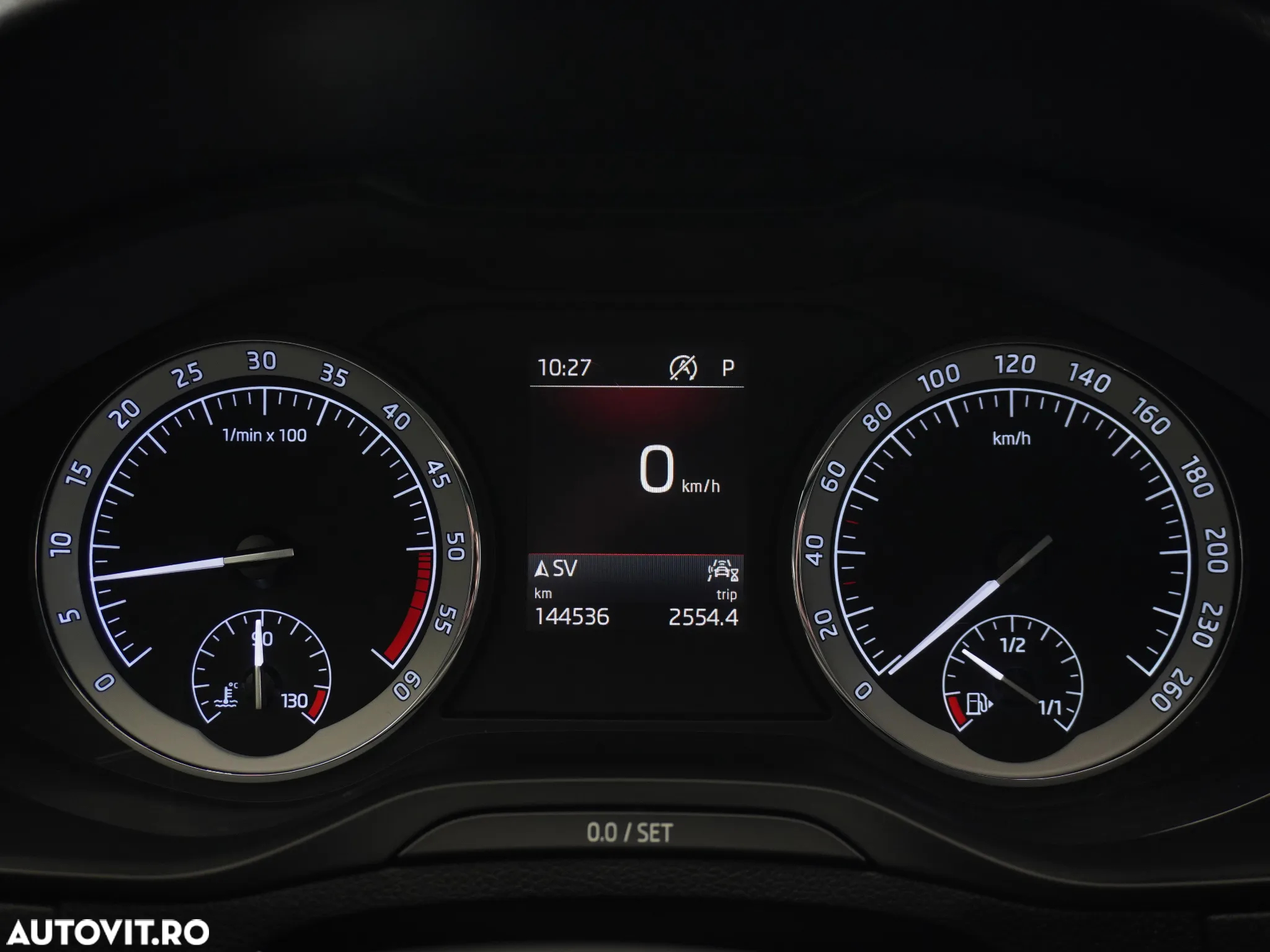 Skoda Karoq 1.6 TDI SCR DSG Style - 34