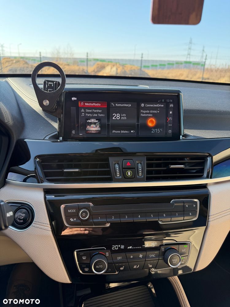 BMW X1 sDrive18i Sport Line - 32