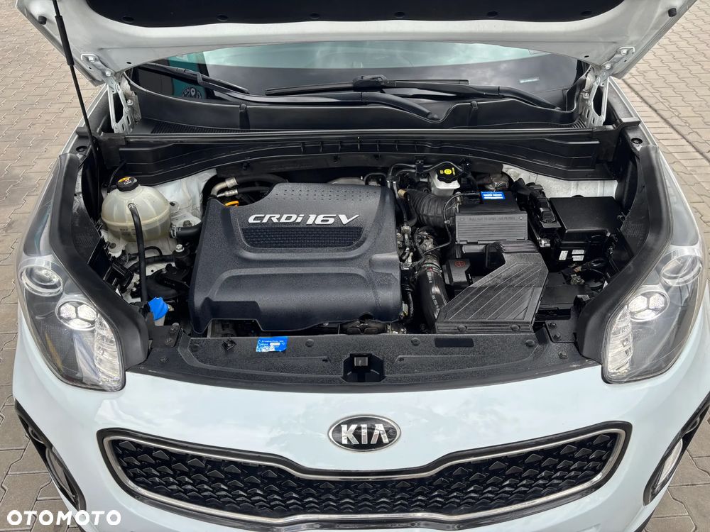 Kia Sportage 2.0 CRDI 4WD Dream-Team Edition - 18