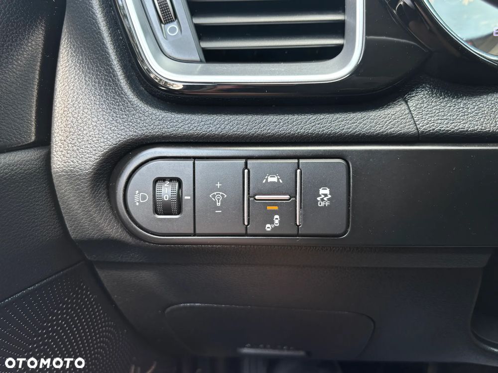 Kia Ceed 1.4 T-GDI L Business Line Plus DCT - 29