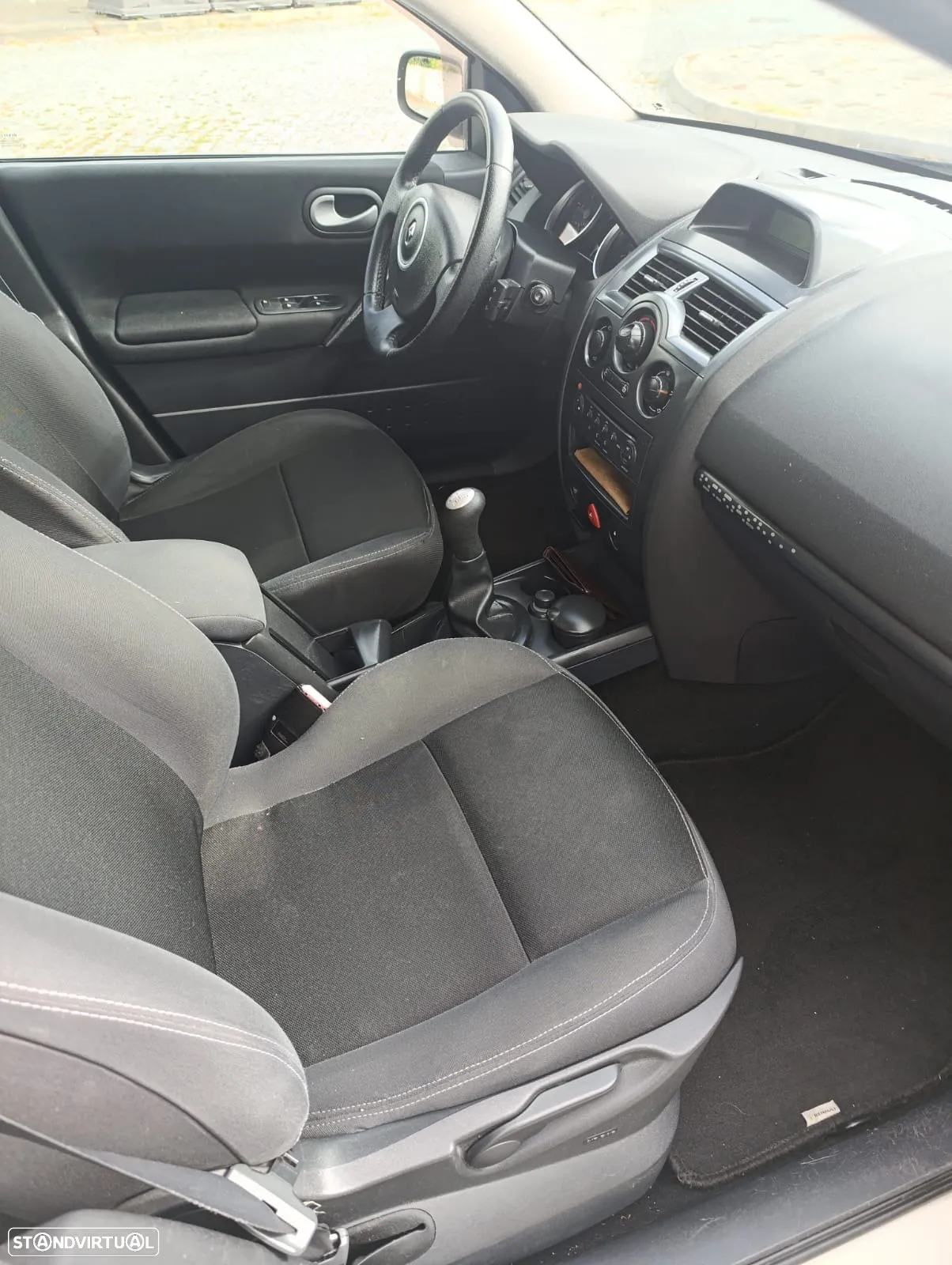 Renault Mégane 1.5 dCi Dynamique - 5