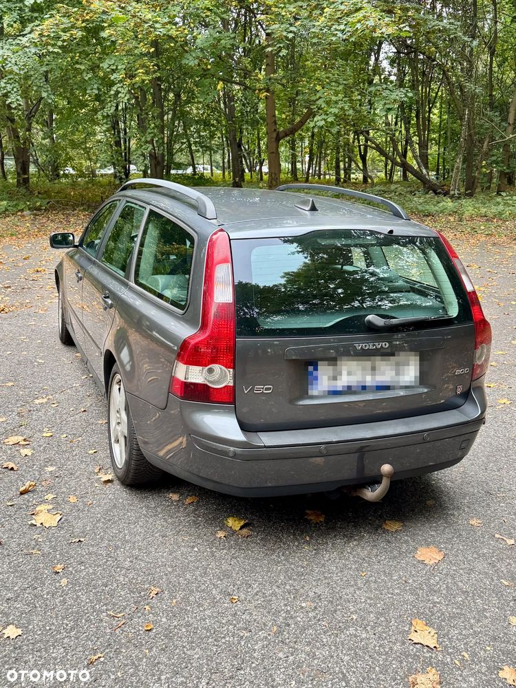 Volvo V50 2.0D Momentum - 34