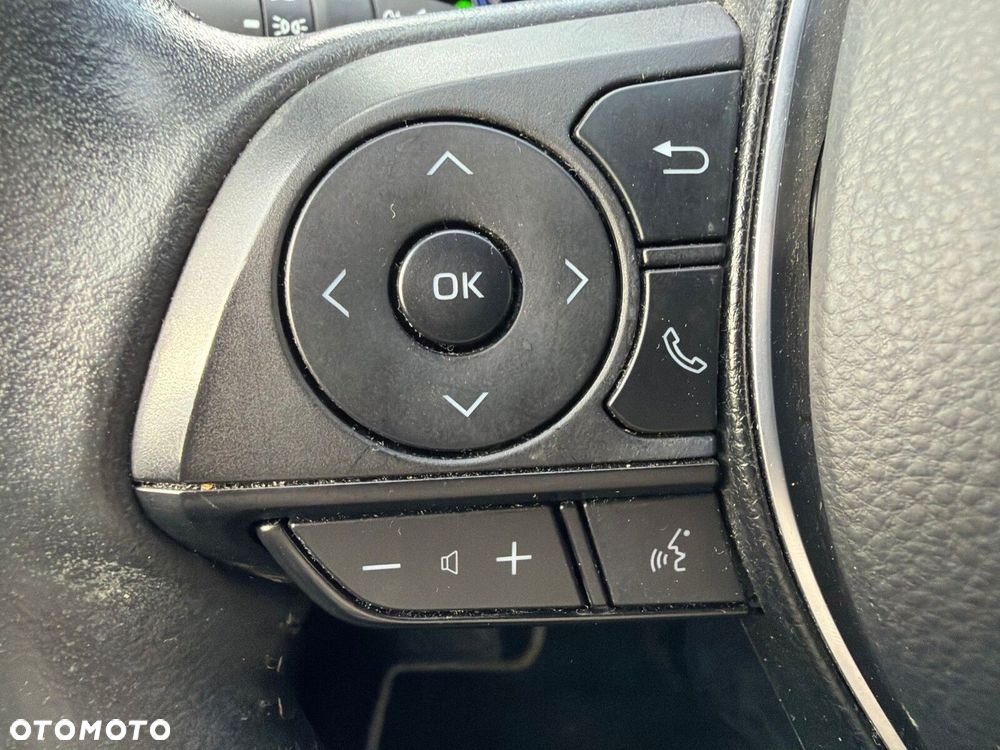 Toyota Corolla - 22