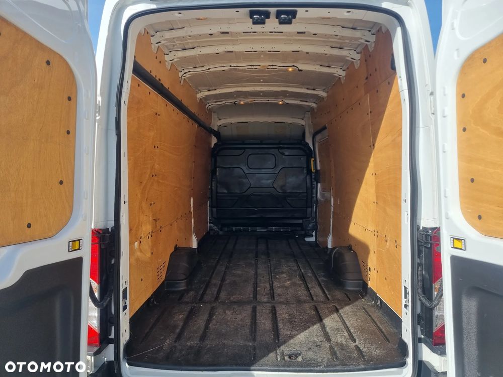 Ford Transit - 8